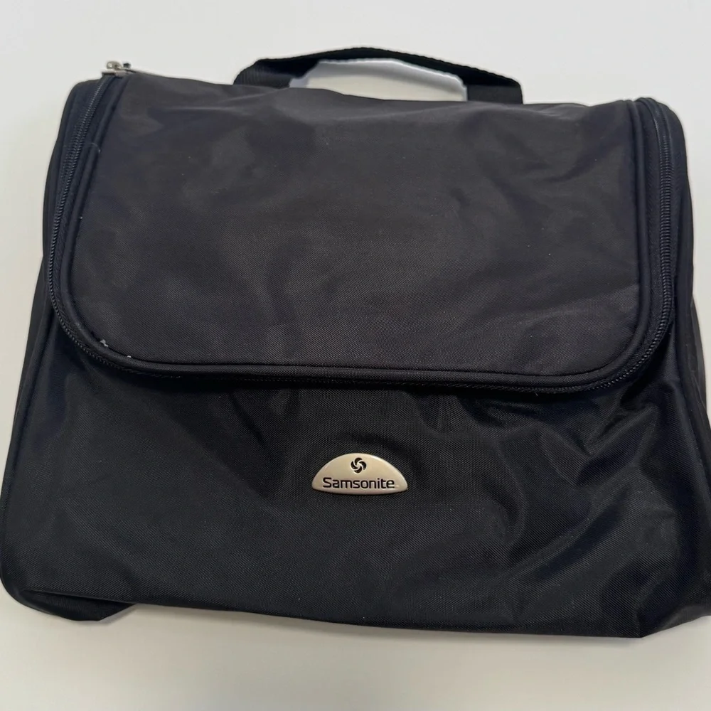 Samsonite Hanging Toiletry Bag Black